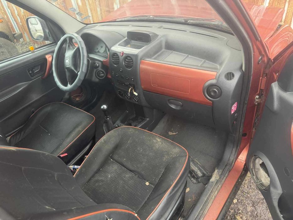 peugeot partner 2.0 hdi на части 7 местен