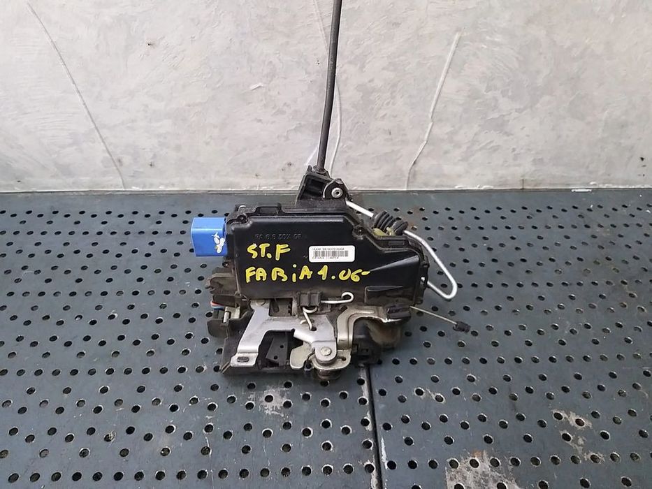 Broasca usa stanga fata skoda fabia 1 6y 3b1837015am