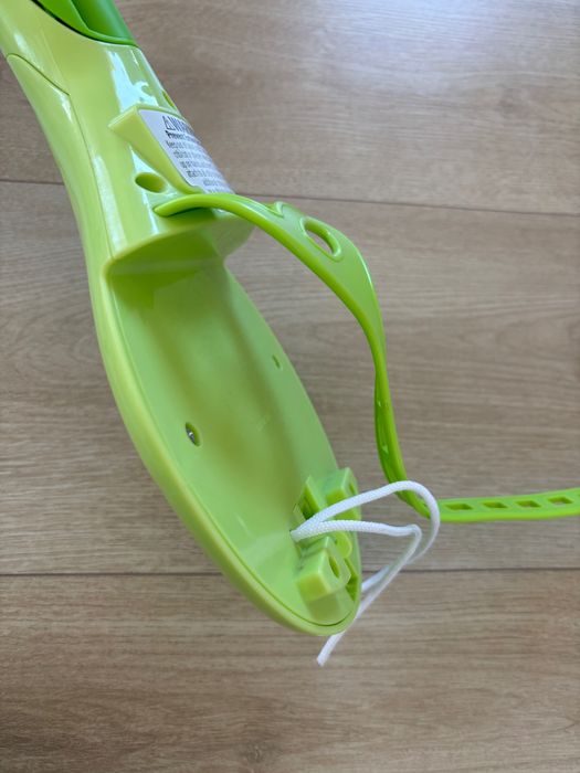 Лот за бебе - шезлонг, активна гимнастика и въртележка за кошара