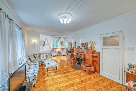 Продава се Къща в Банкя - 244 кв.м за 1986 €/кв.м - Снимка #5