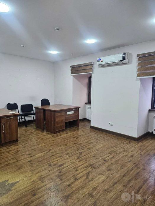 Офис в аренду. 4-й этаж в офисном здании