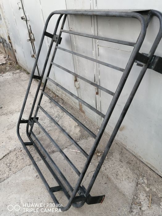 продам багажник ARB на ниву или д.р внедорожник.