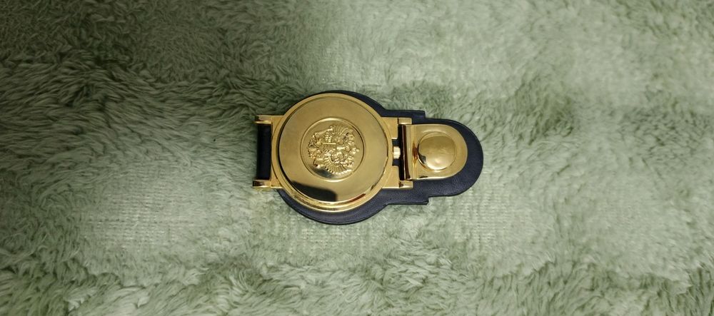 Продам часы на ремень необычные