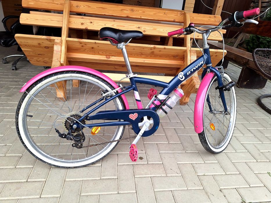 Bicicleta pentru fete B-Twin decathlon