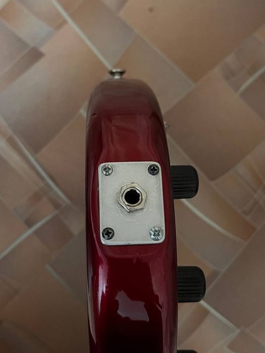 Бас гитара, YAMAHA TRBX174