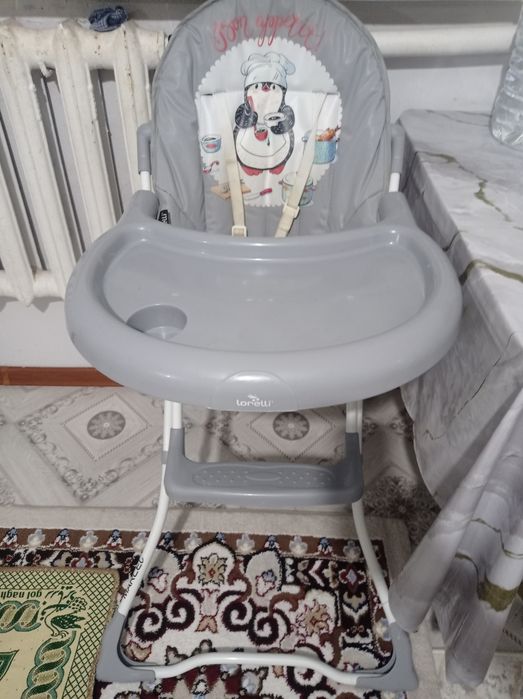 Балалар  тамақ ішетін үстелі