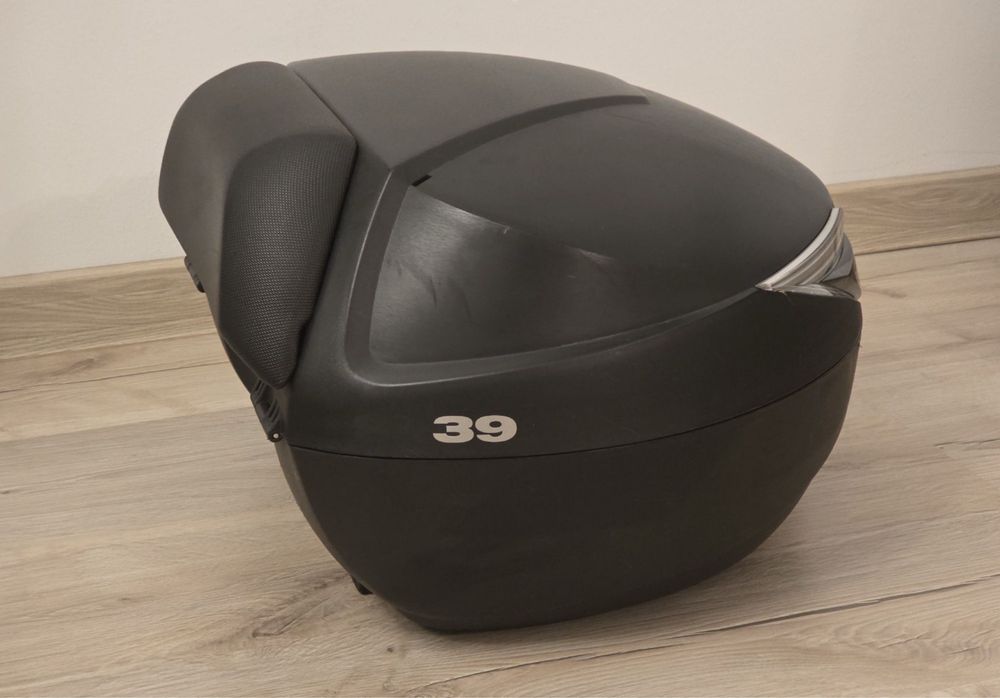 Top case Shad SH39 + spătar + kit prindere Vstrom 650 Gen3