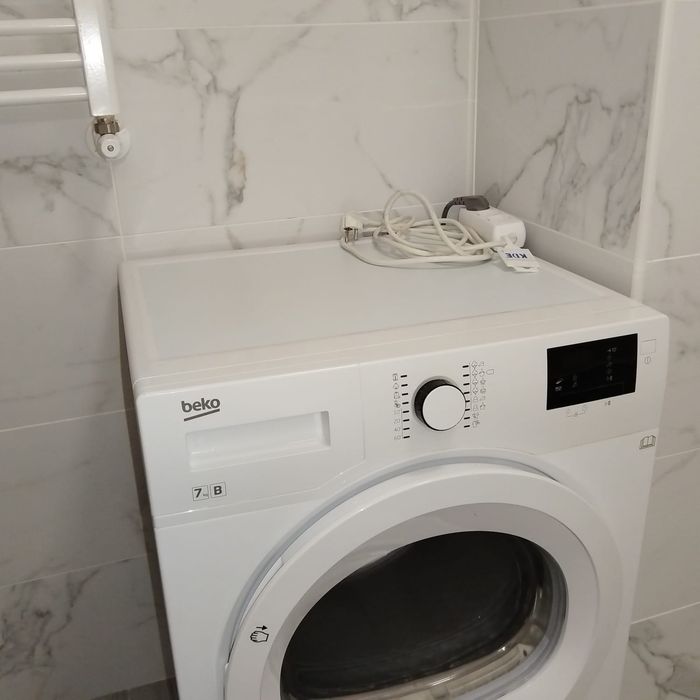 Vând garsonieră pe stradă D10 Nr 9  parter in complex By Alezzi N10  mobilat 34 mp mobilat complet prețul 60 mii euro negociabil