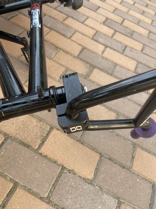 Bicicleta BMX pentru copii