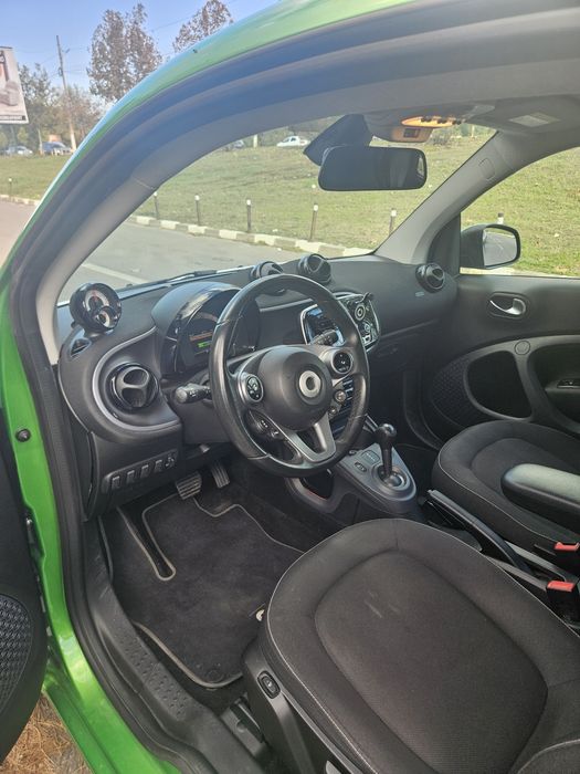 Smart fortwo electrica ediție aniversară