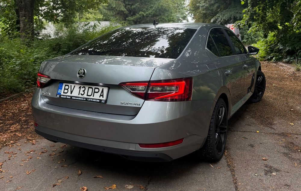 SKODA Superb 2017 — imagine 5