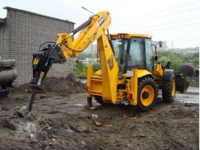 Экскаватор погрузчик 3в1 + гидромолот