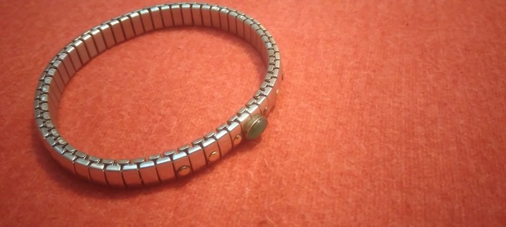Bratara extensibila otel