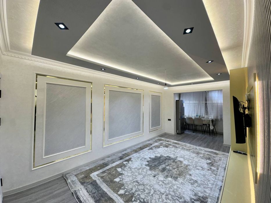 Продаётся 2-комнатная квартира переделанная в 3-комнатную