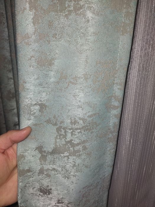 Продам шторы на люверсах