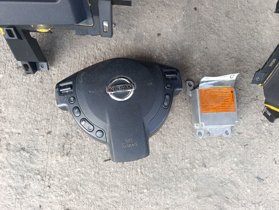 Арматурно табло с аербег за Нисан Кашкай / Nissan Qashqai до 14г.