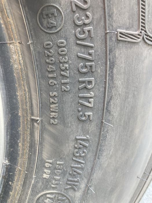 Гума за камион 235-75-17.5