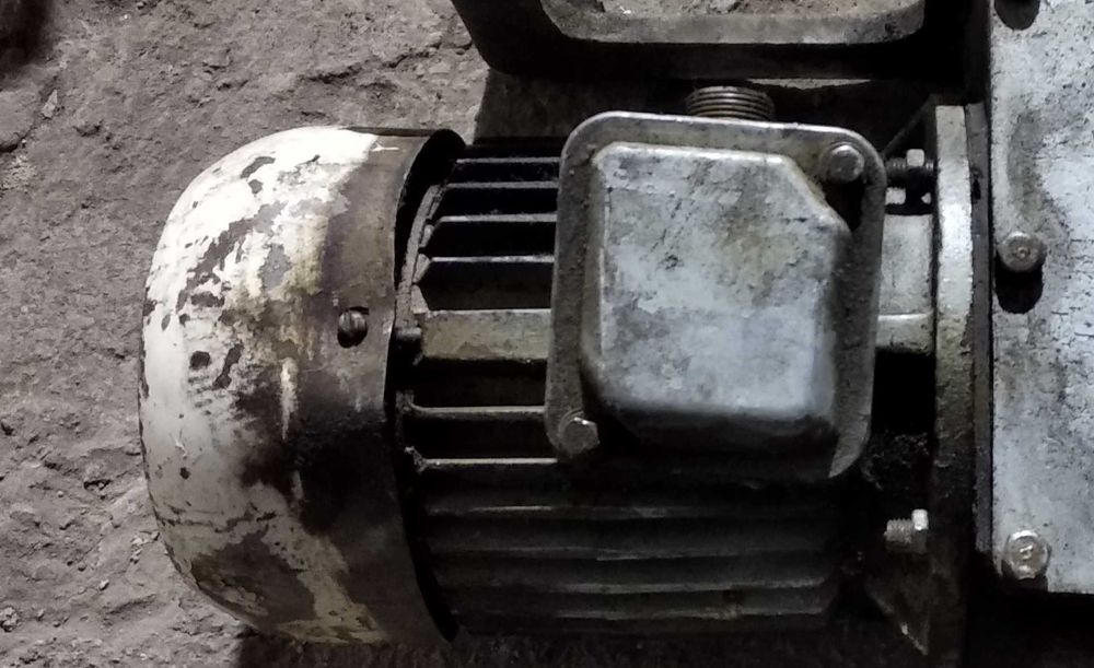 Электродвигатель