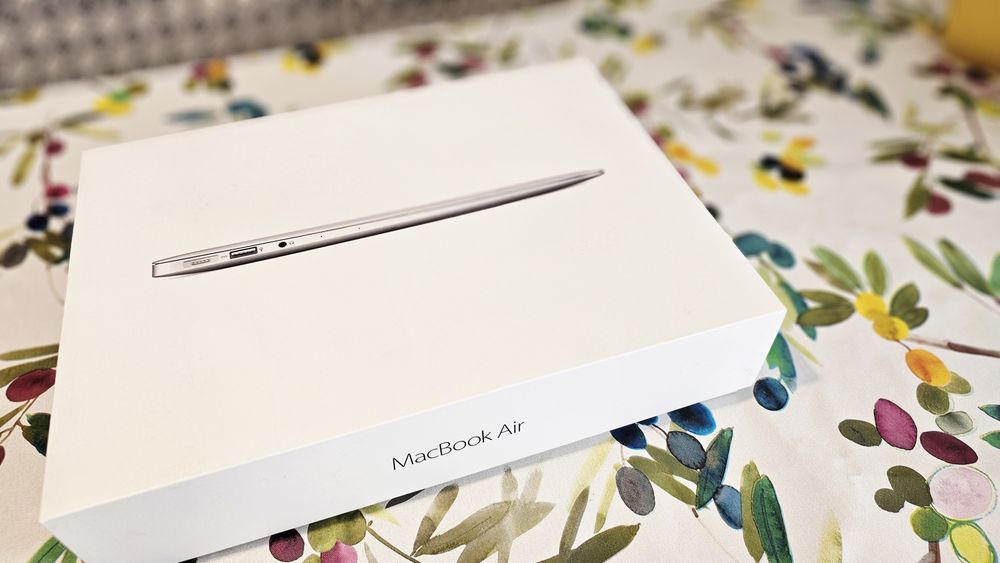 Лаптоп MacBook Air модел А1466