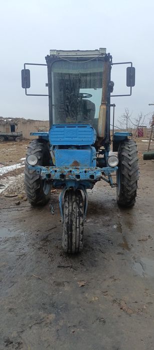 Т28 Трактор сотилади бохаси 20 миллион