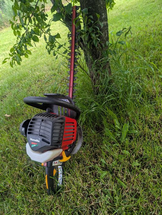 Trimmer ,  moto foarfeca pentru gard viu  Homelite- germany
