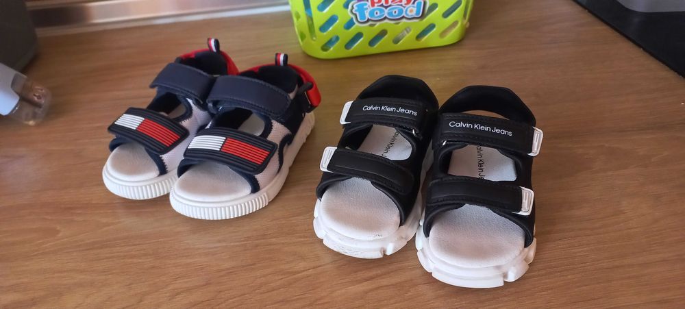 Детски сандали 24 номер
