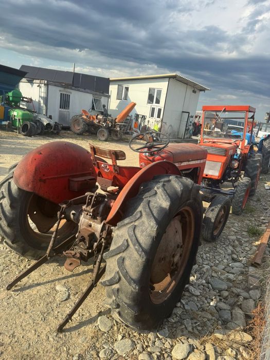 Tractor Massey Ferguson