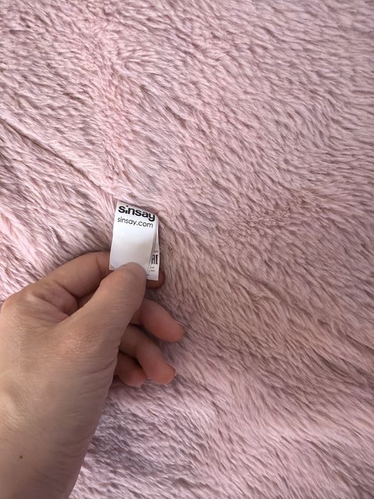 Продам куртку на девочку 9-10 лет рост 152см