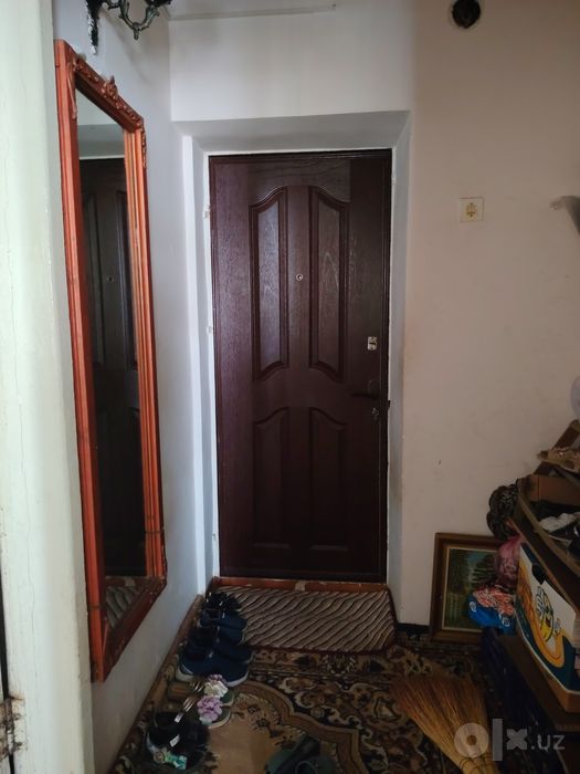 Yakkasaroyda 34 m² uy sotiladi — qulay joylashuv, Askiya bozori yaqin