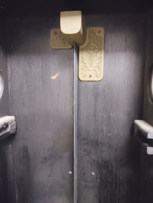 Ceas cu pendul funcțional