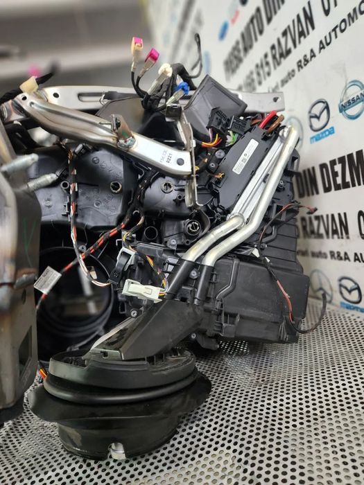 Tulumba Carcasa Aeroterma Armatura Traversa Bord Bmw F40 F41 Volan Stanga Dezmembrez Bmw F40 M Pake