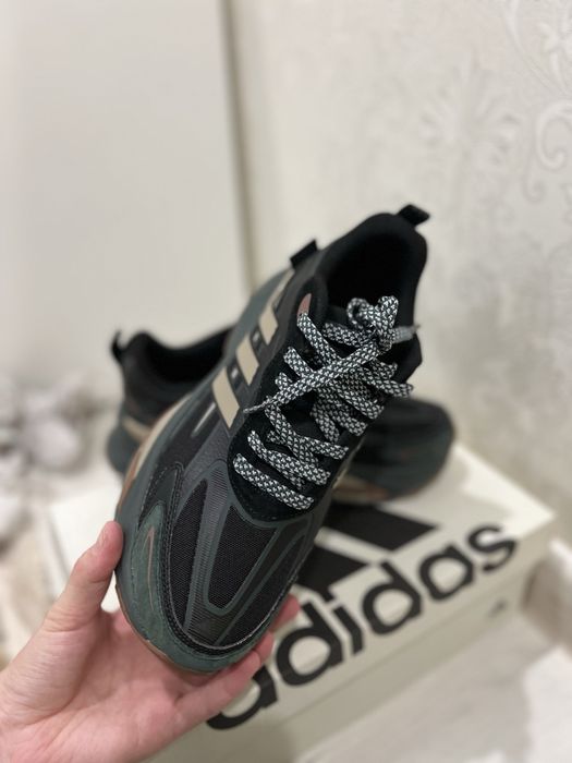 Почти новый кроссы