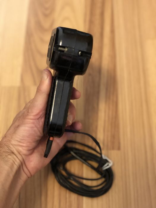 Pistol de lipit, romanesc