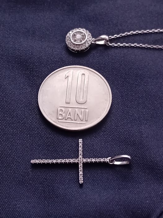 Pandantiv Aur 18 kt diamante / Lant si Pandantiv Aur 14 kt cu diamante