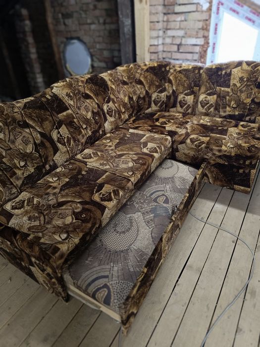 Кухненски ъглов диван разтегателен