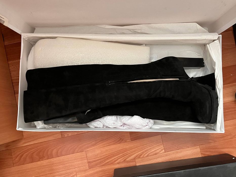 продам 4 пары обуви 40 го размера