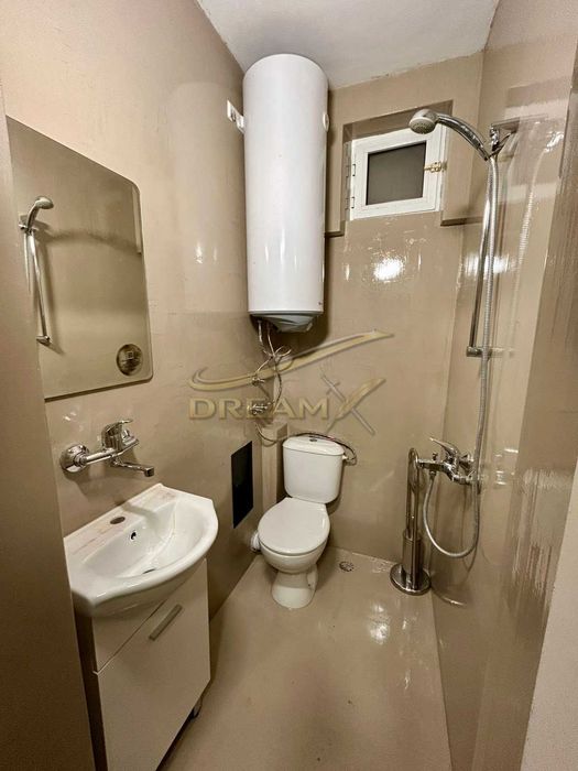Етаж от къща под наем в Младежки хълм! 71794307