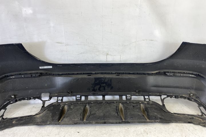 Оригинална задна броня със сензори и престилка в добро състояние Мерце