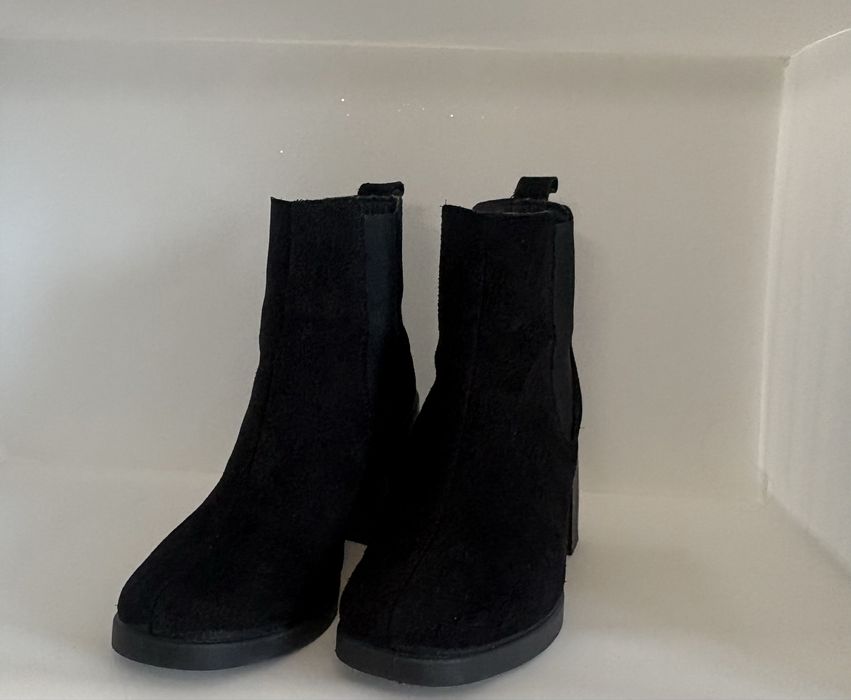 Botine piele intoarsa 37 ingust