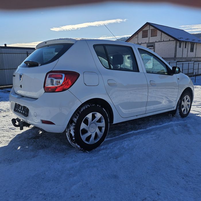 Vând Dacia Sandero