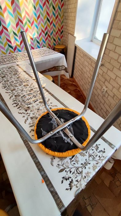 Табурет кухонный