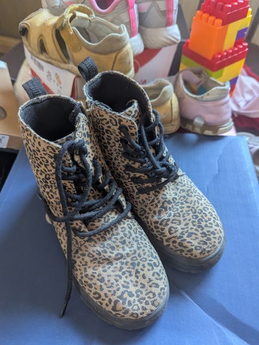 Ботинки zara  весна 28 размер