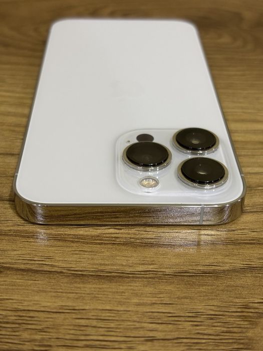 iPhone 13 Pro 256GB Srochno Sotiladi