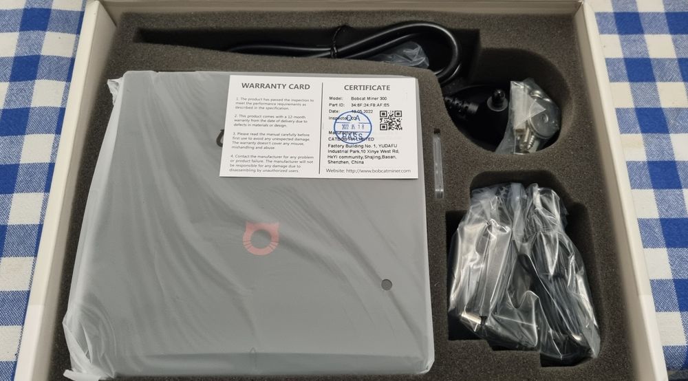 Crypto Helium BobcatMiner300