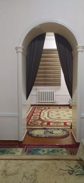 Жиззах шахрида, 5 сотихли  ховли сотилади