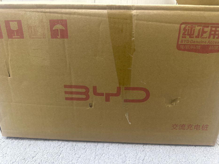 Byd elektromobillar uchun zaryadchik