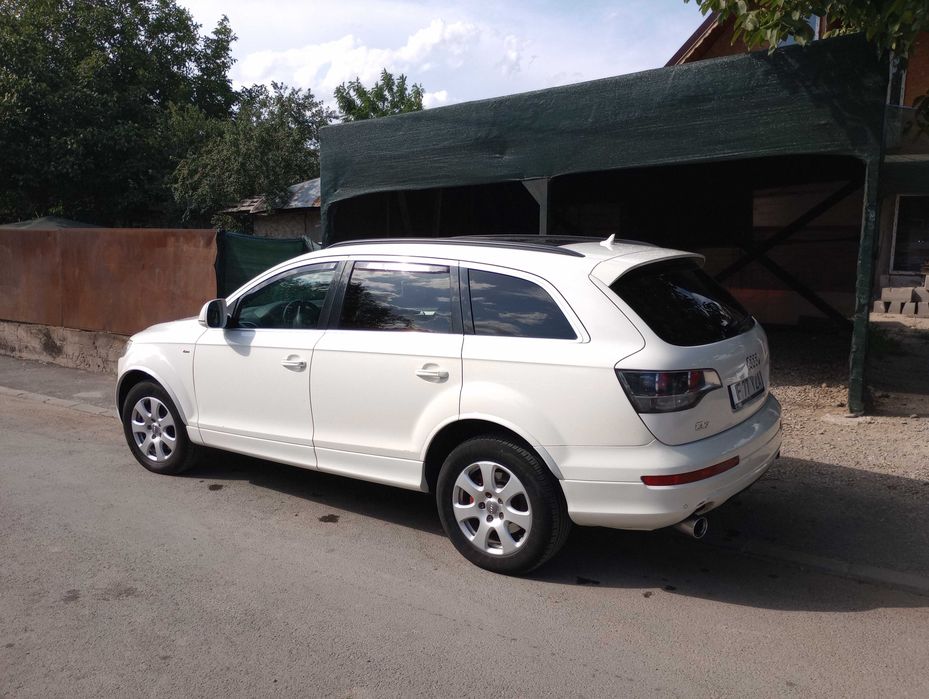 Vând audi Q7 2008
