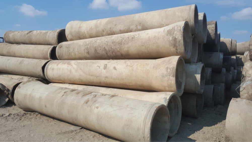 Vând tuburi din beton armat