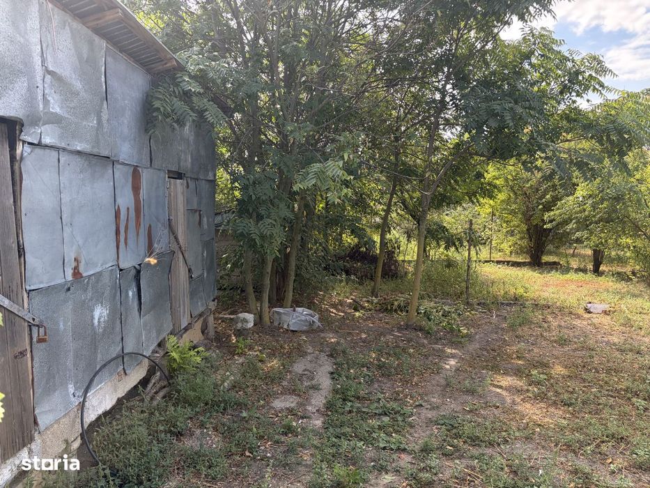 Casa impecabila, 1100mp, Sat Izvoru,(Gr)/Zona cu balti de pescuit