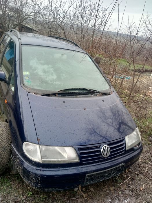 Vând mașini 2 mașini pentru dezmembrat ( Opel Vectra gts și vw Sharan)